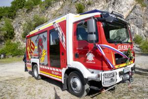 005 prevzem gasilskega vozila Foto atelje Postojna